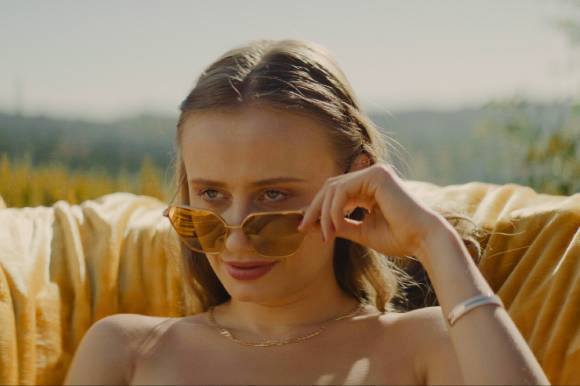 Free Money by Rain Rannu, credit: Tallifornia